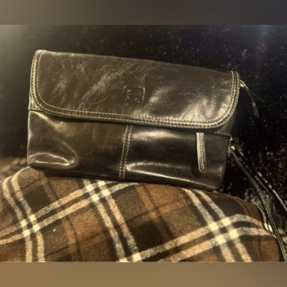 Giani Bernini- Black Leather Purse